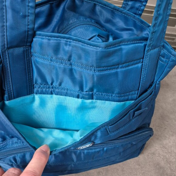 Lug Blue Quilted Travel Bag with Matching Zippered Change Purse - Picture 7 of 16